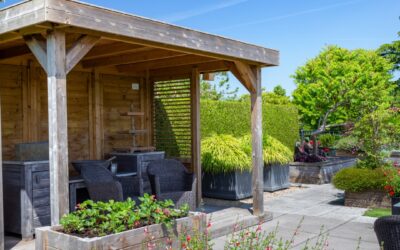 Tuinhuis met overkapping